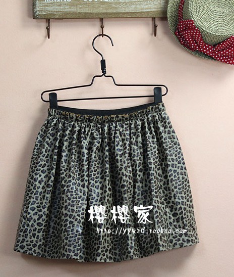 Universal vintage leather skirt pleated involucres belts high waist short leather skirt