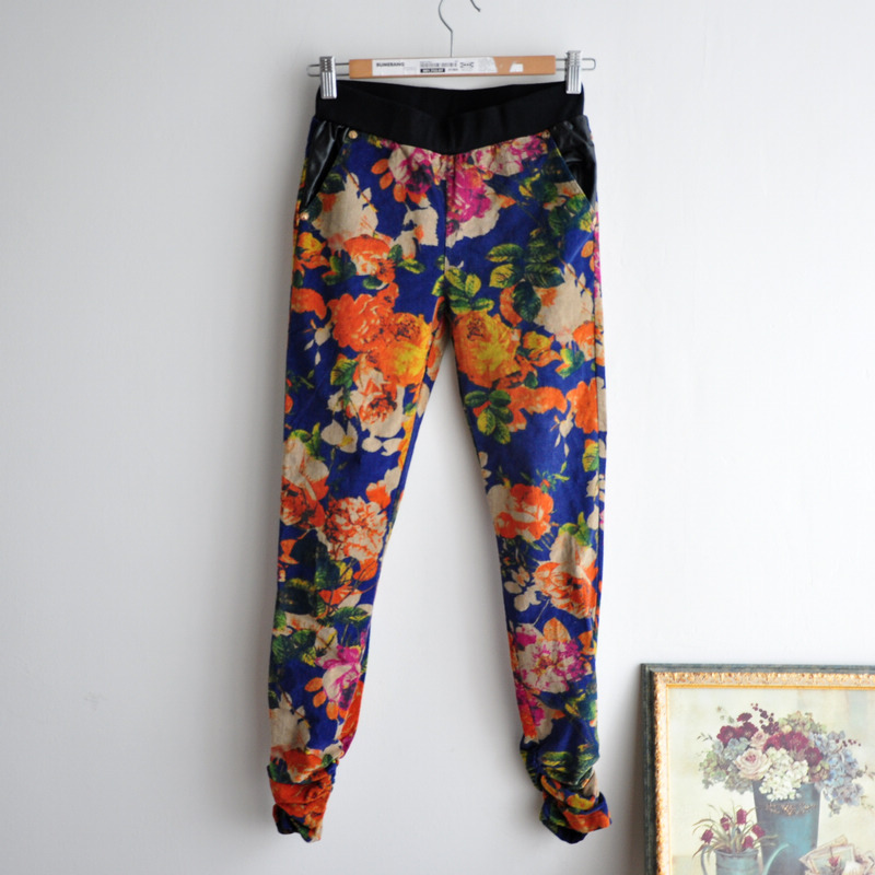 Vintage elegant big flower trousers leather legging mid waist boot cut jeans tights slim 0.32kg