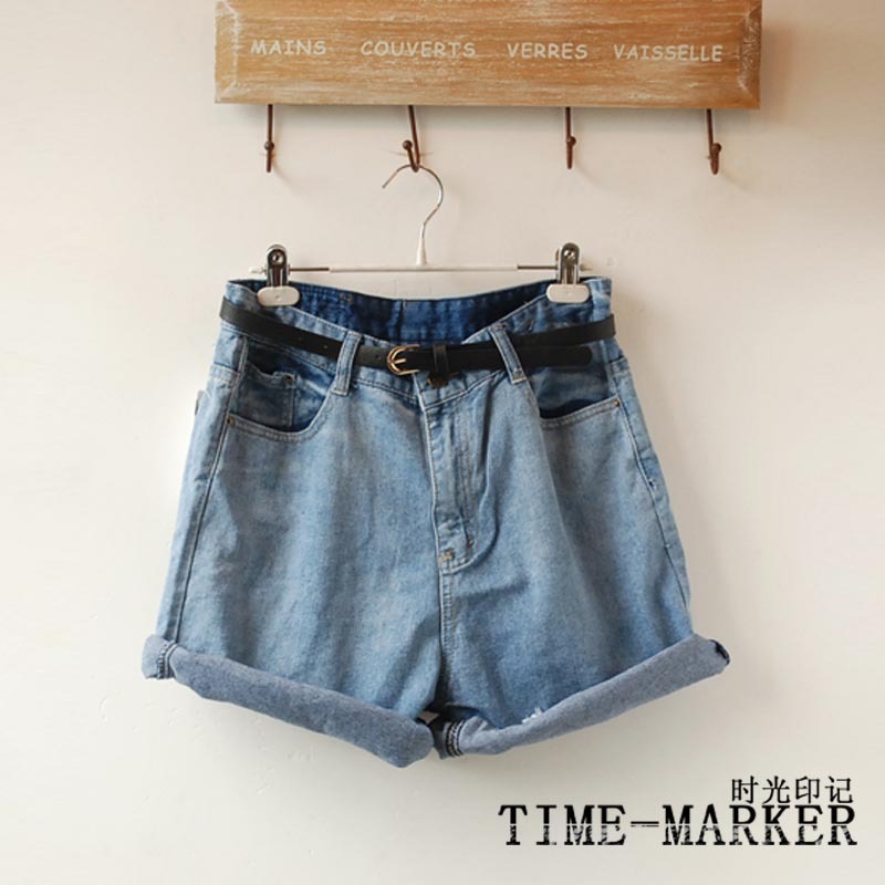 Vintage high waist 3 light color fashion roll-up hem involucres loose women's denim shorts