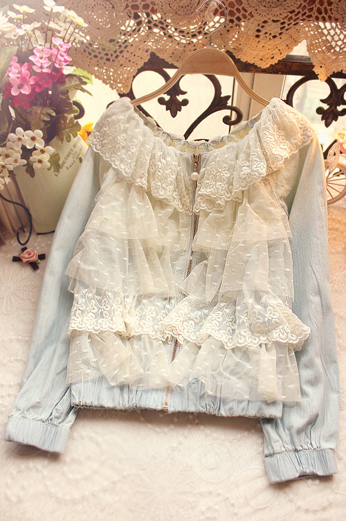 Vintage lace decoration water wash denim shorts coat