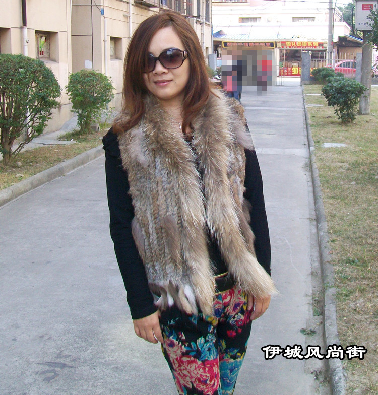 Vivi magazine fashion normic star style rabbit fur coat vest clip raccoon fur  short design,free shipping,lady's real rabbit fur