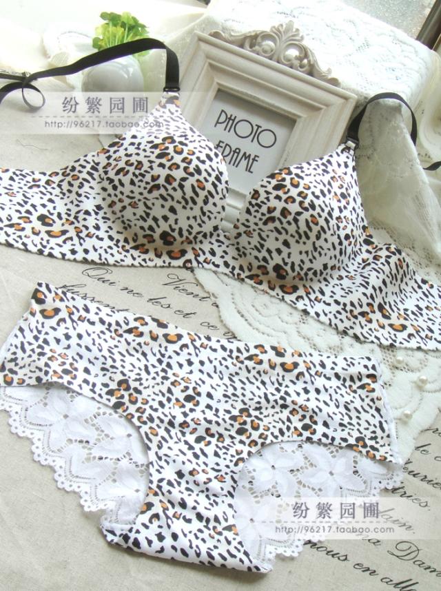 Vs meters white leopard print a piece seamless lace accept the furu bra set