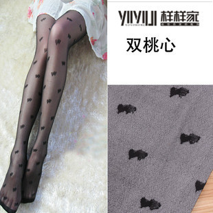 W60 ultra-thin sexy Core-spun Yarn pair love pattern stockings Black stockings meat pantyhose