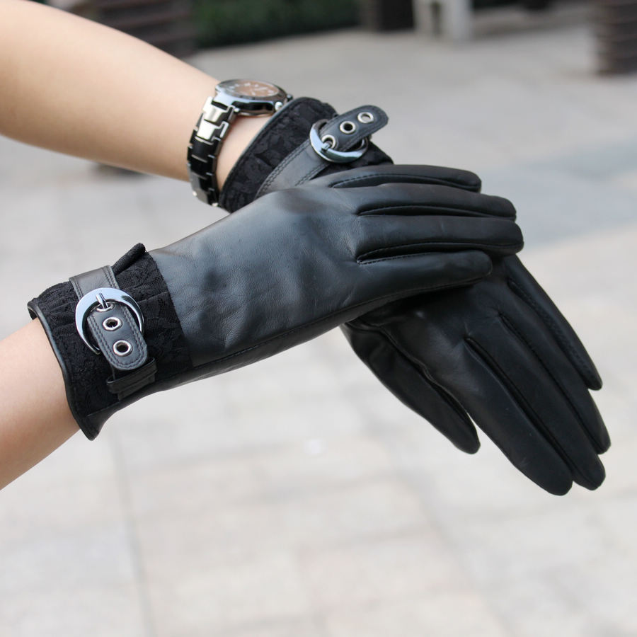 Water women's genuine leather gloves female winter women's thermal suede gloves buckle business gift