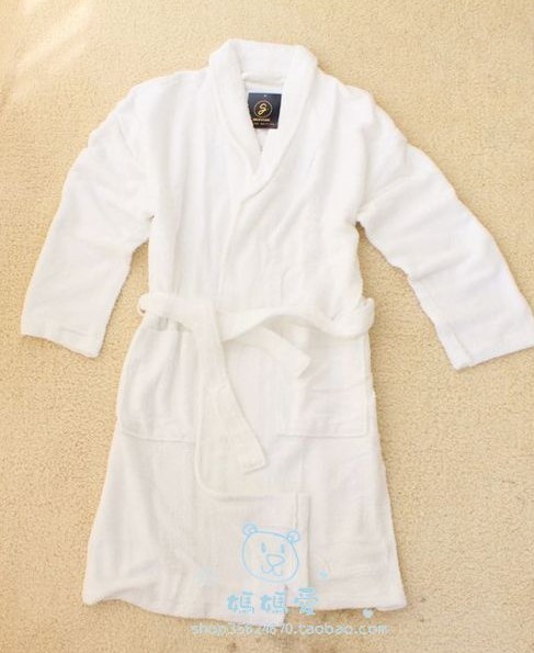 White elegant male summer 100% cotton absorbent breathable towel cotton robe bathrobes