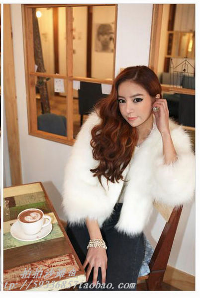 White faux fur short design outerwear fur coat