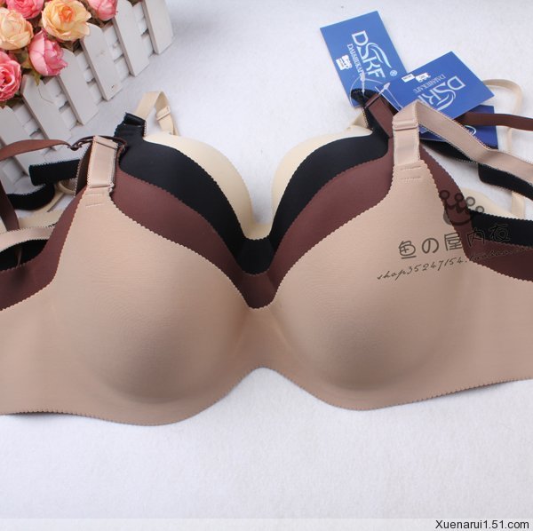 Wholesale 4Colors Ladies Seamless Bras Plus Size Lingerie cup 75-90BCD cup Free Shipping