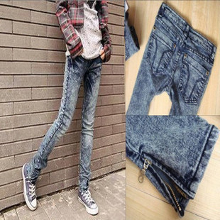 Wholesale!Big discount slim outer zipper light blue snowflake skinny jeans  pencil trousers boots pants sold 2013 Free Shipping