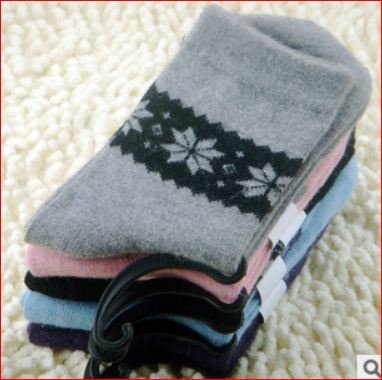 wholesale Japanese maple, lady rabbit wool socks wool socks  9009-7 female