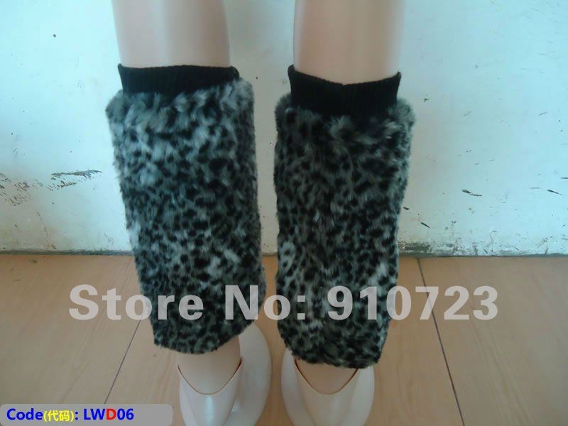 Wholesale - Leopard Fashion Women Faux Fur Boot Cover Foot Cover Apparel  Tiger Fox Free Shipping