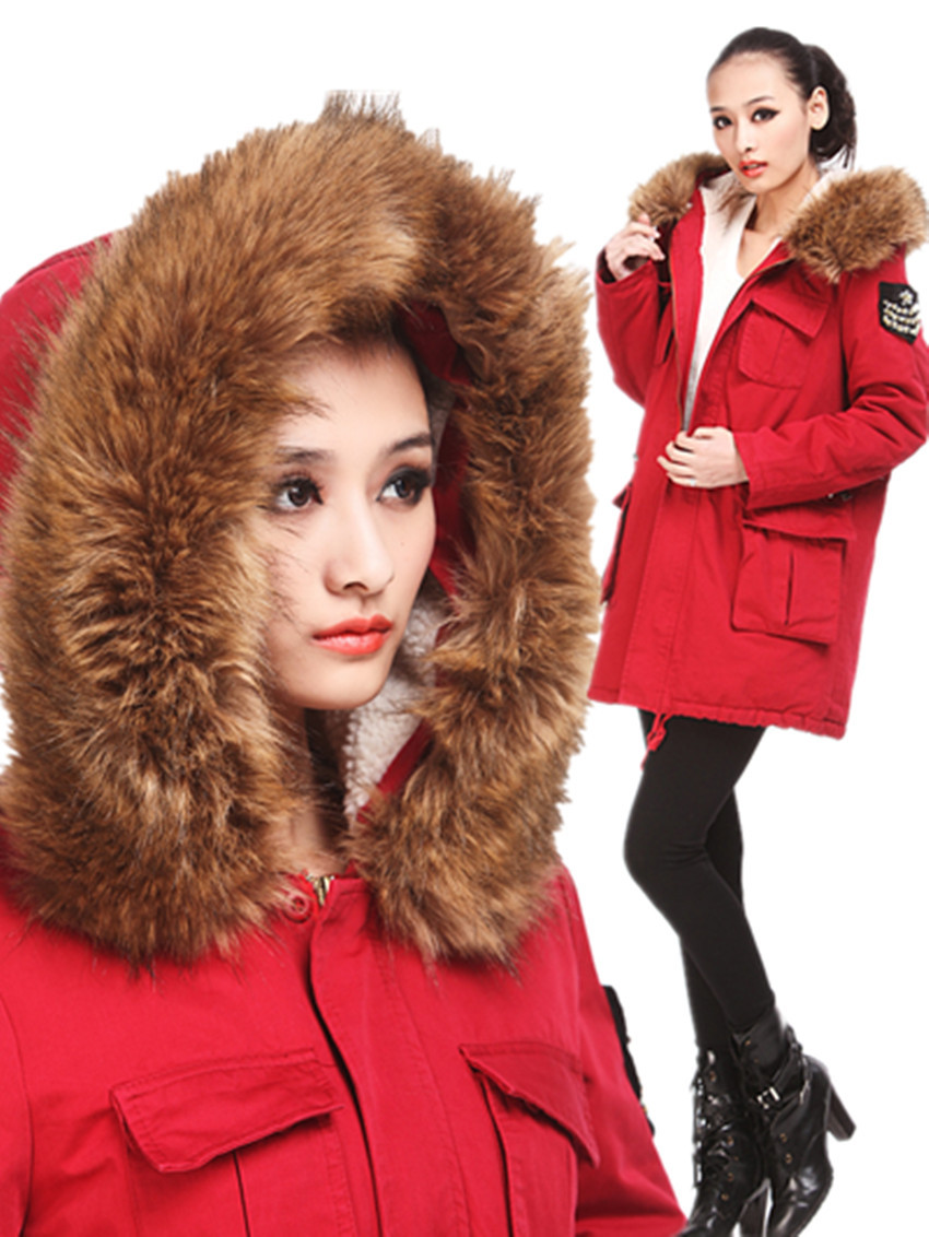 Winter Raccoon Fur Thickening Clothes Wadded Jacket Rivet Medium-long Wadded Jacket Cotton-padded  Outerwear