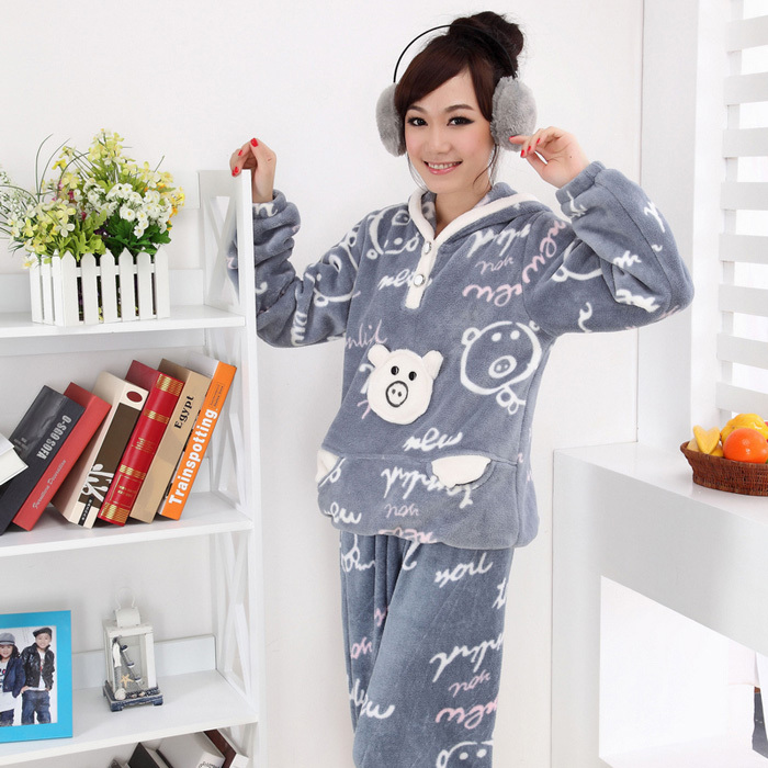 Winter thick warm cute pig cartoon pajamas women Long-sleeved gray coral velvet woman pajamas