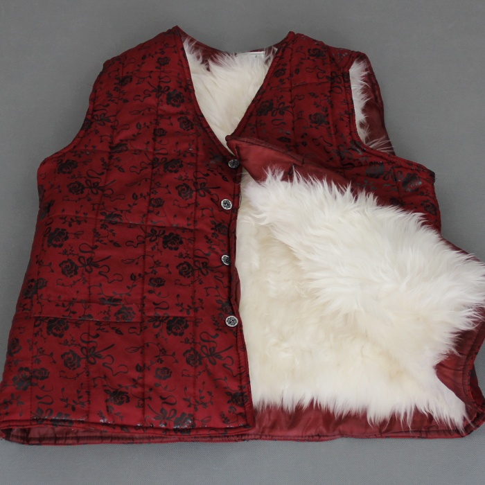 Winter wool vest sheepskin sheep sweater coat fur vest fur one piece thermal