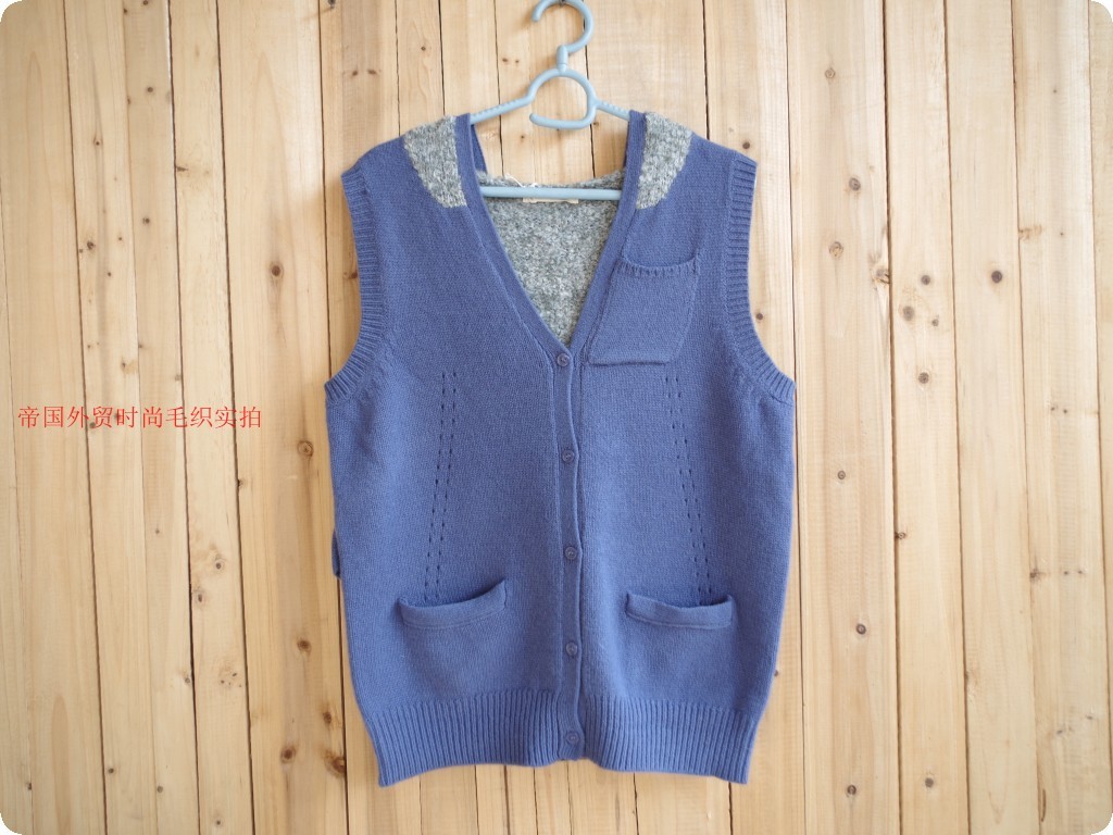 With a hood sleeveless autumn and winter women wool cardigan thermal fashion vest