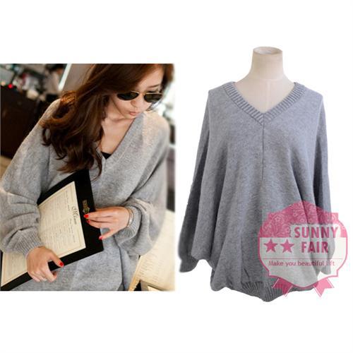 Woman's New Bat-wing Sleeve V Neck Comfy Warm Cony Hair Blending Loose Light Grey Blouse