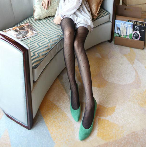 Women Fashion Sexy Diagonal Stripes Dots Pantyhose Stockings Black White Free Shipping