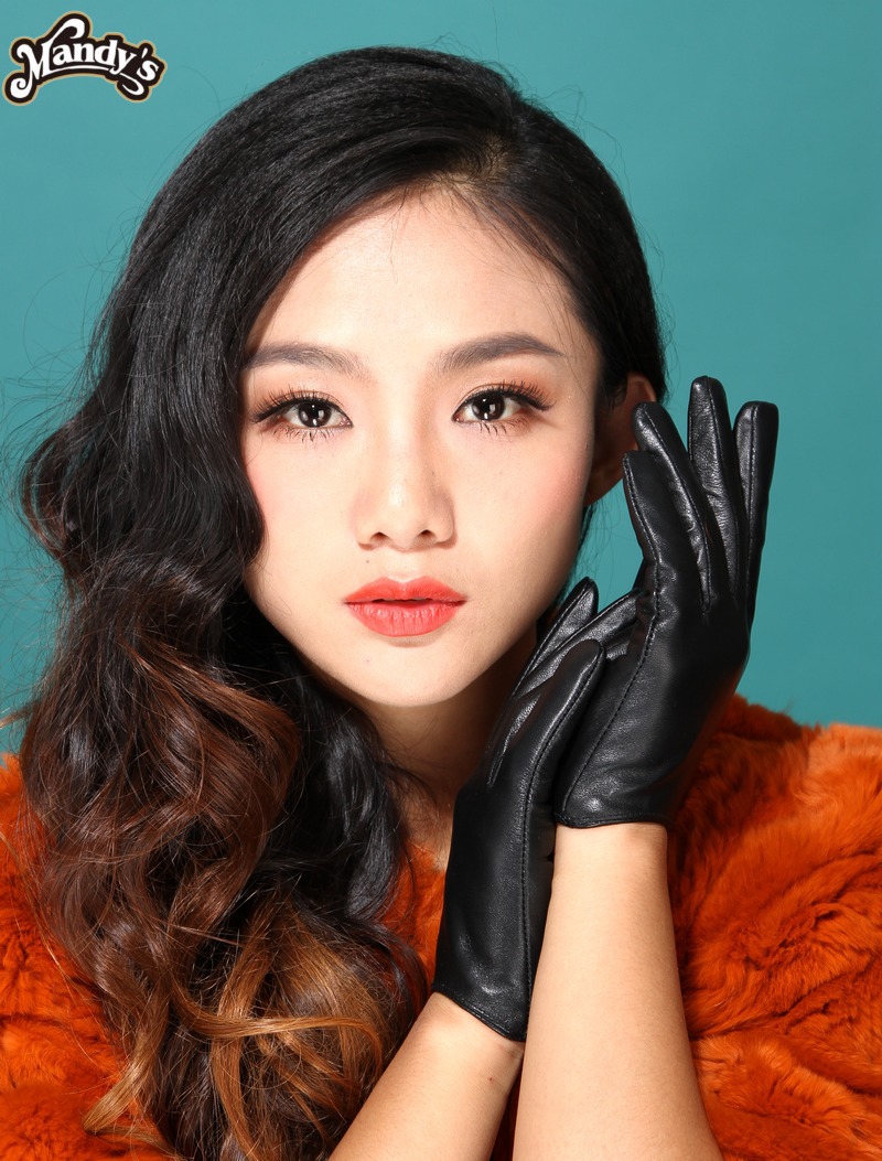 women gloves genuine leather, fashion ,sheepskin ,genuine leather , winter thermal,free shipping