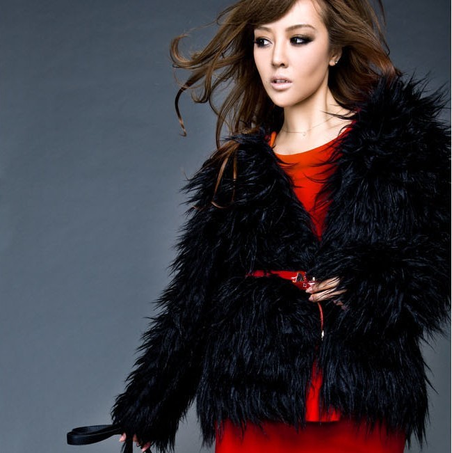 Women's 2012 autumn and winter thickening cotton-padded o-neck black beach wool artificial fur coat