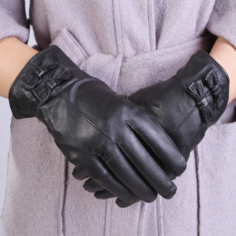 Women's autumn and winter lengthen sheepskin leather gloves