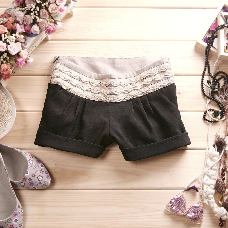 women's casual colorant match lace decoration suit sexy shorts beige black