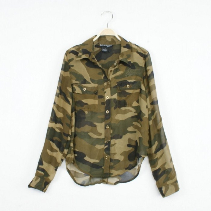 Women's fashion 2013 loose plus size Camouflage casual chiffon shirt turn-down collar big pocket