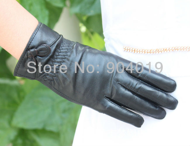 Women's Fashion Genuine Lamb Leather Wrist Gloves Winter Driving Gloves Rabbit Ear Black