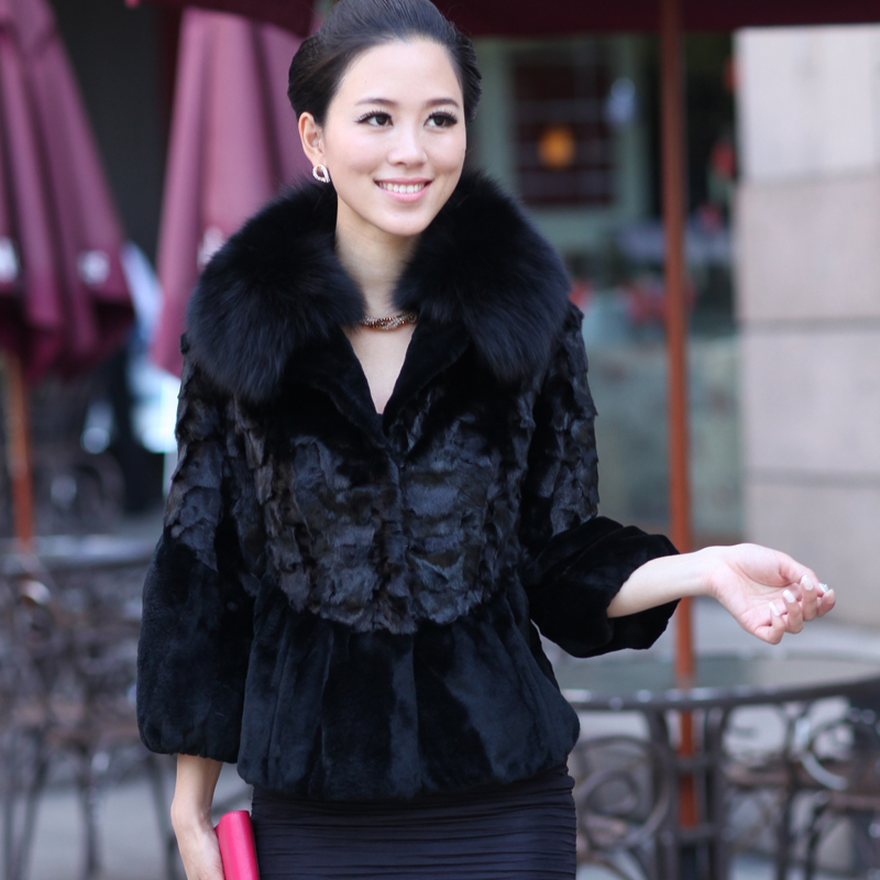 Women's_fur_coat New style fur coat 2012 fox fur Women leather coat fight mink rex rabbit velvet