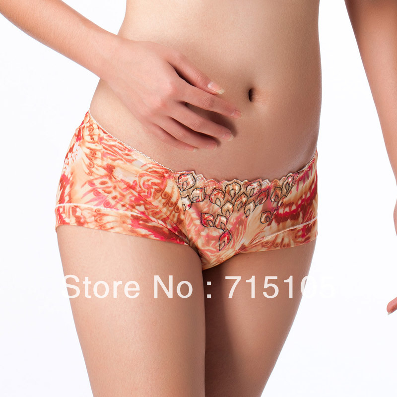 women's new arrival sexy embroidery hip-lifting panty