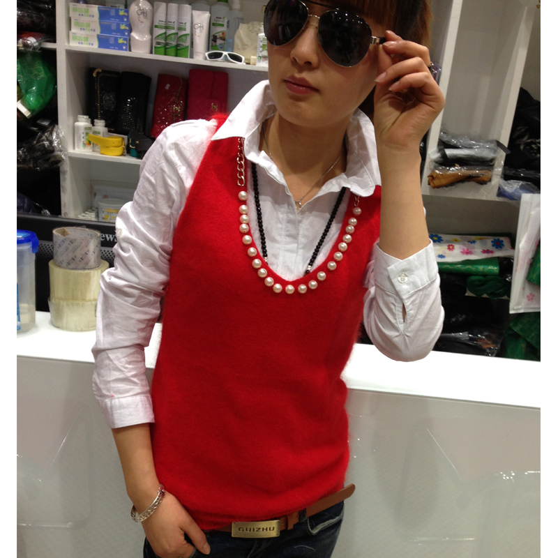 Women's sleeveless sweater vest rabbit fur V-neck handmade beading fashion all-match