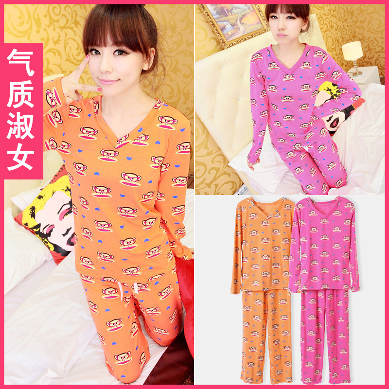 Women's spring 2013 cartoon V-neck long-sleeve sleepwear thermal set at home service a812