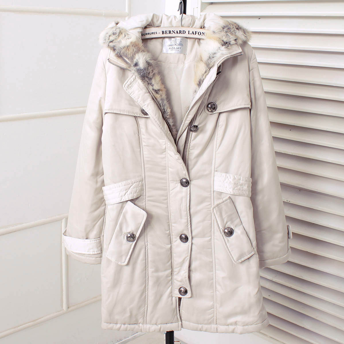 Women's tooling thickening rabbit fur super thermal wadded jacket outerwear Free Shipping