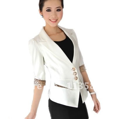 Women small suit with skirt