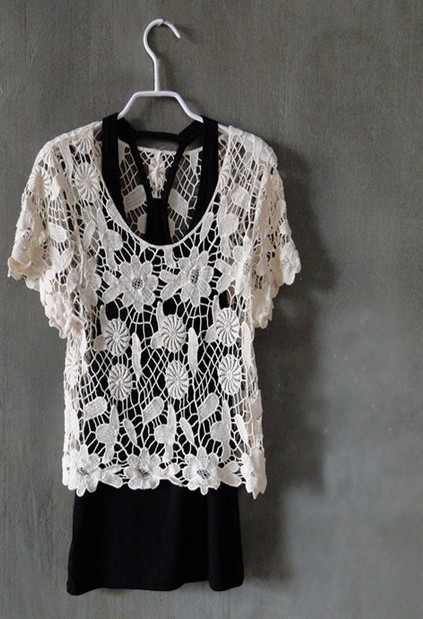 Womens Handmade Hook Flower Lace Crochet Vest Knit Top Gilet Waistcoat Tee Top T Shirt New Sleevess