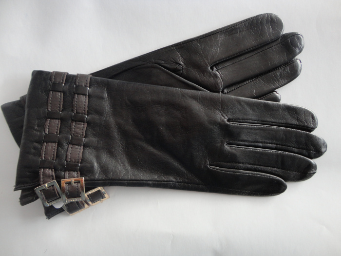 WS003  Fashion leather glove for women with black color