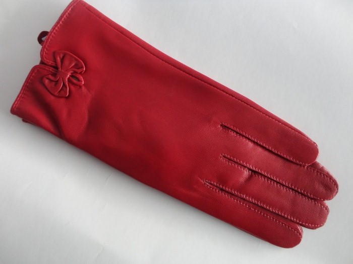 WS008  Fashion leather glove for women with red color