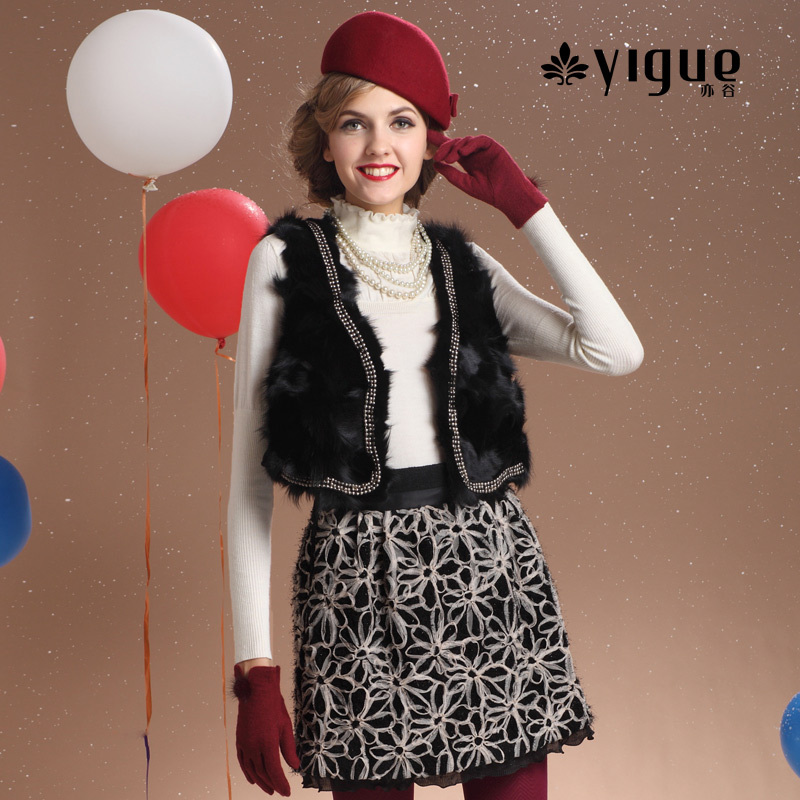 Yigue YIGUE 2012 winter new arrival ladies fashion fox fur short design formal dress fur vest d108