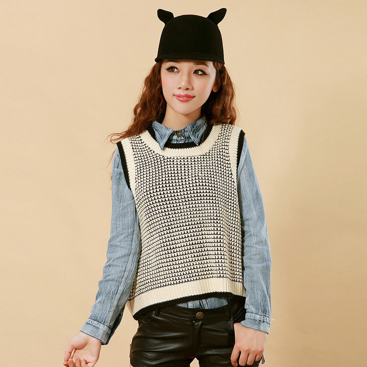 Yonekura bindweeds preppy style jacquard sweater vest black and white plaid loose top vest 959 Free Shipping